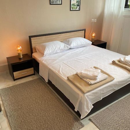 Almond Apartment Салоники Экстерьер фото