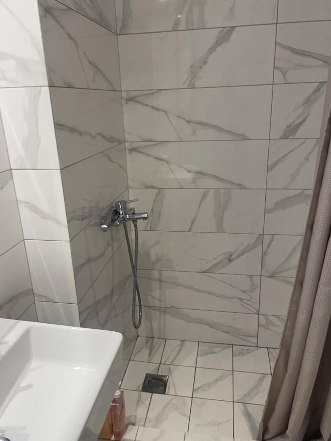Almond Apartment Салоники Экстерьер фото
